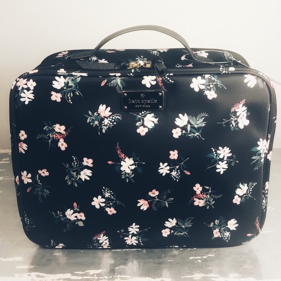 Last one! Kate Spade travel cosmetics/toiletry bag - Picture 1 of 7
